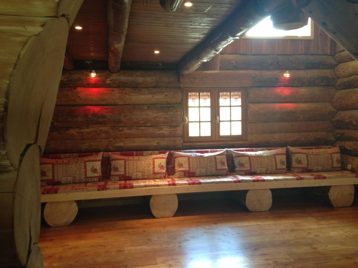 Chalet Spa Le Royal Nathalie Mn La Rouge Ла-Бресс Экстерьер фото